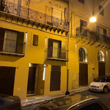Apartament Duomo House Caltanissetta Zewnętrze zdjęcie
